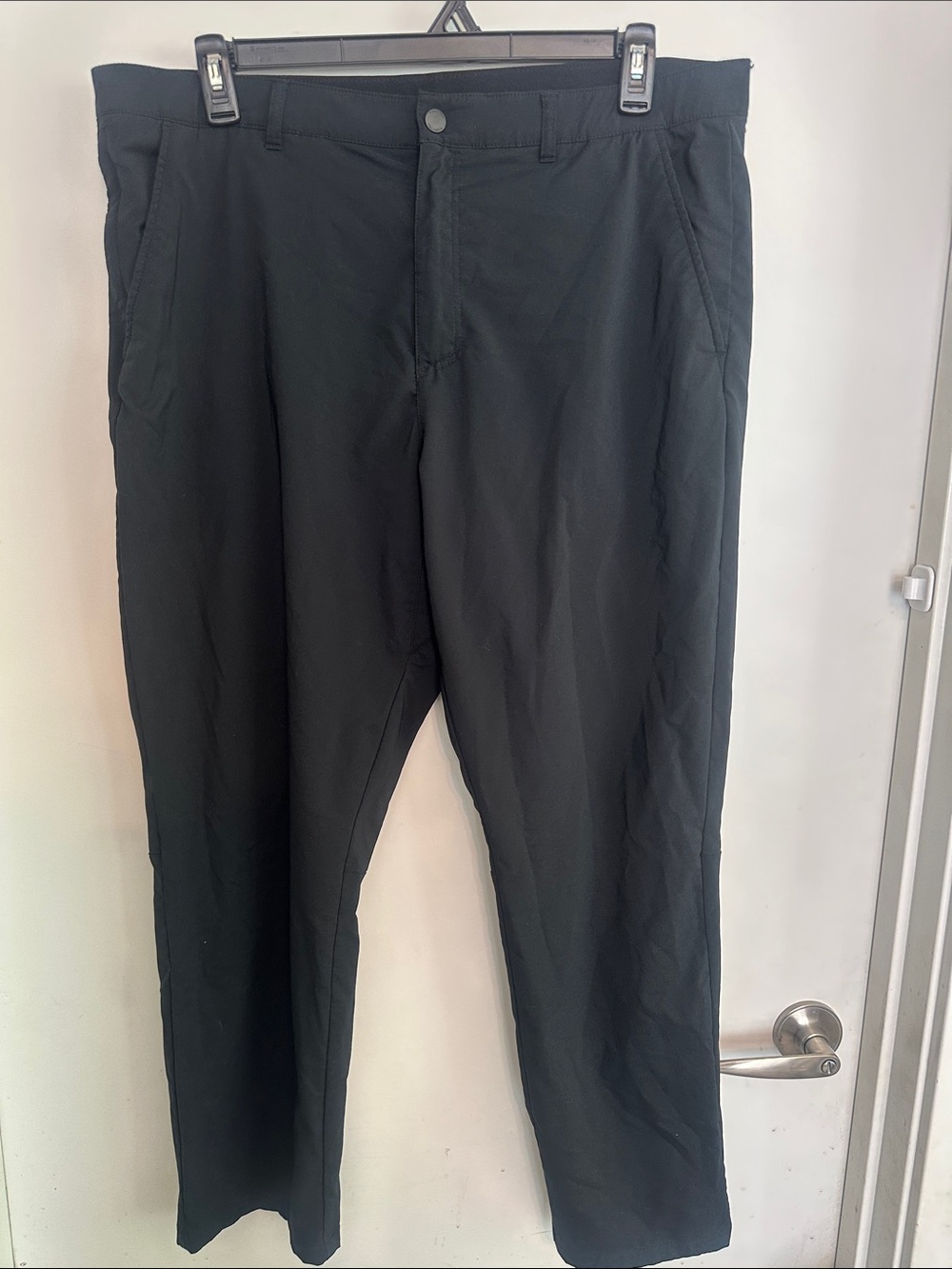 Columbia Black Men's Chino-Style Casual Pants